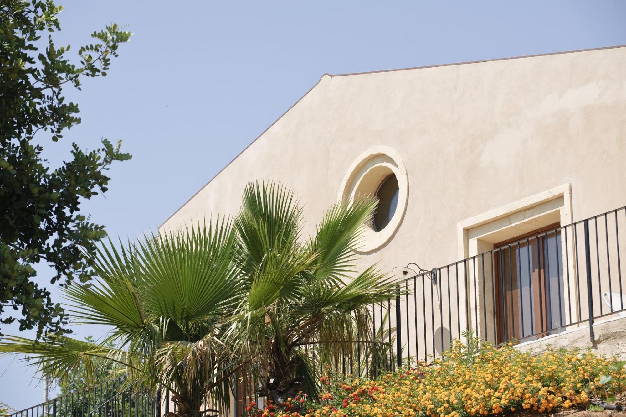 ホテル Relais Parco Cavalonga ドンナフガタ 部屋 写真